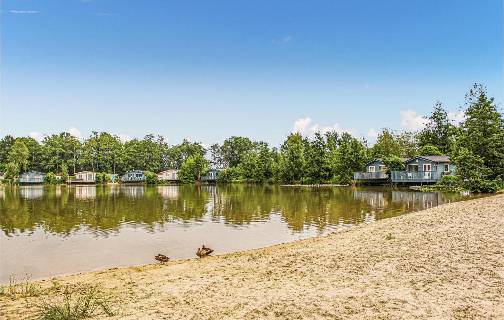 Cozy Home In Oosterwolde With Sauna Екстер'єр фото