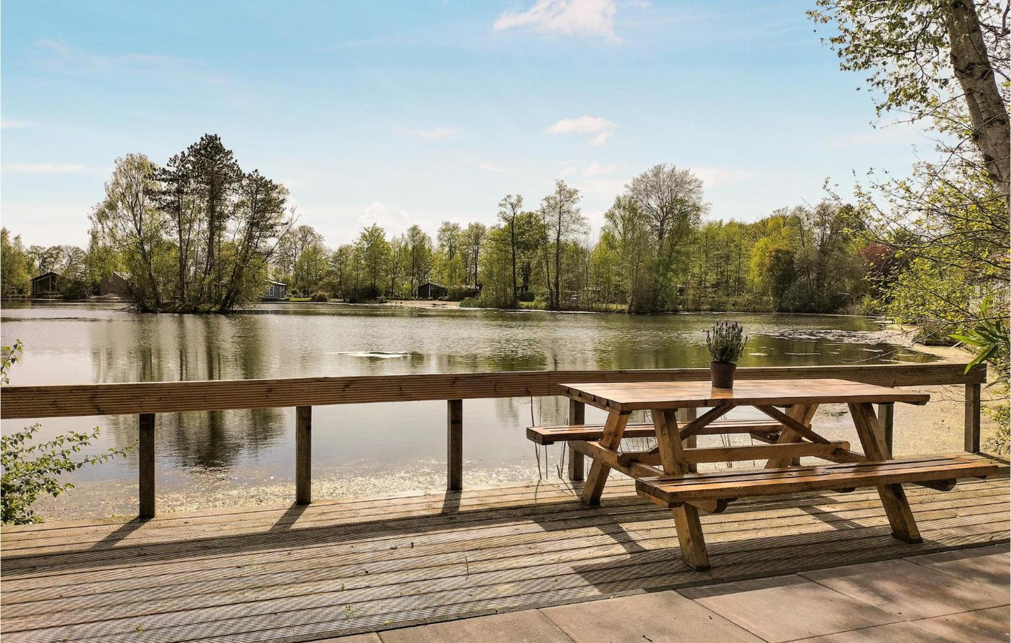 Cozy Home In Oosterwolde With Sauna Екстер'єр фото